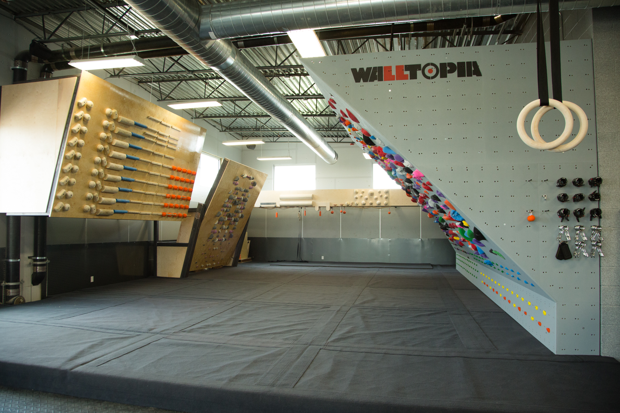 About Momentum Climbing Gym